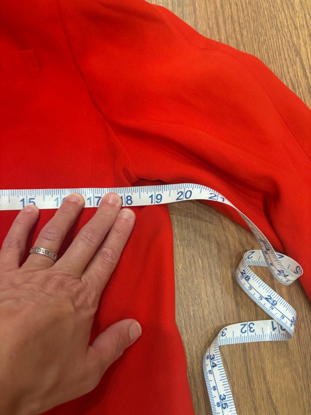 Vintage Fendi Red Cropped Open-Front Jacket - Picture 5 of 5